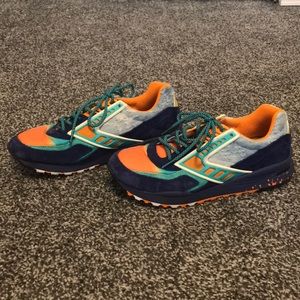 Brooks Shoe Gallery, Lifestyle shoes.